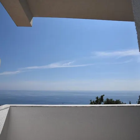 Отель Dima Vista