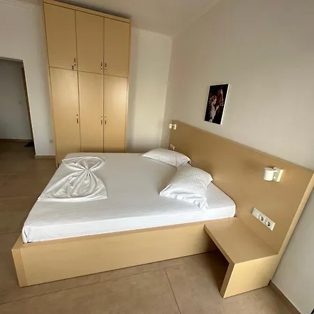 Hotel Dima Vista 2*